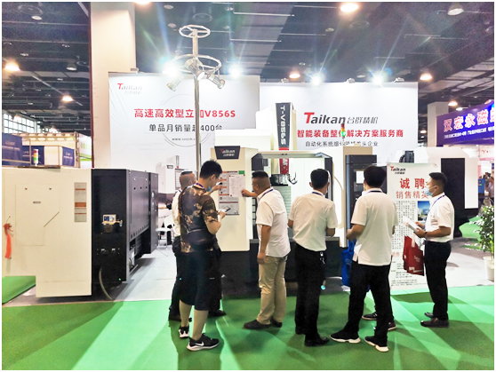 ������ʱ�����������ʻ�еװ��չ