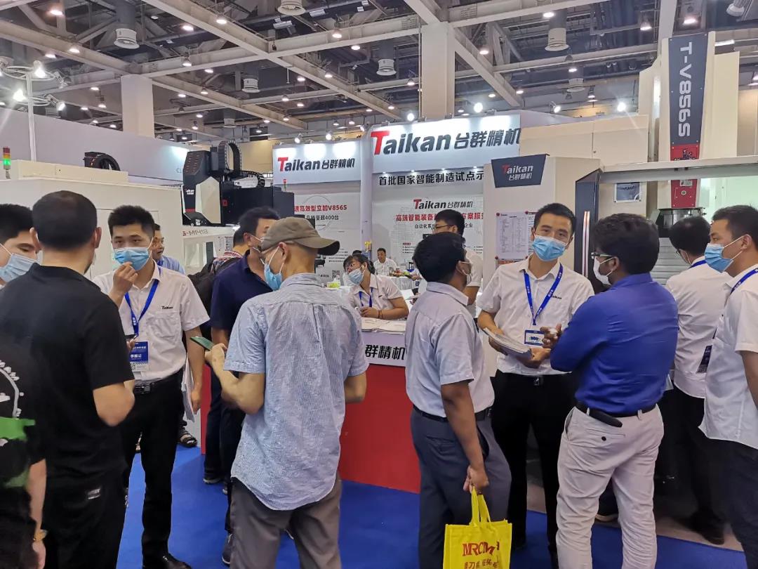 ���ݻ���չ