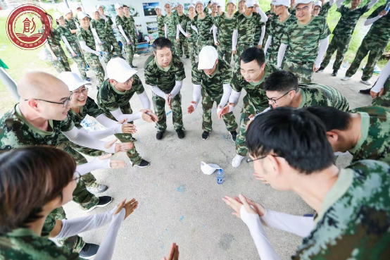 ´´ÊÀ¼ÍÉÌѧԺ ´´ÊÀ¼ÍÉÌѧԺ