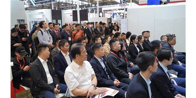 �����ͼ���CCMT2024��Ʒ������ʢ���Ļ���߶��������������ҵ���쳱��